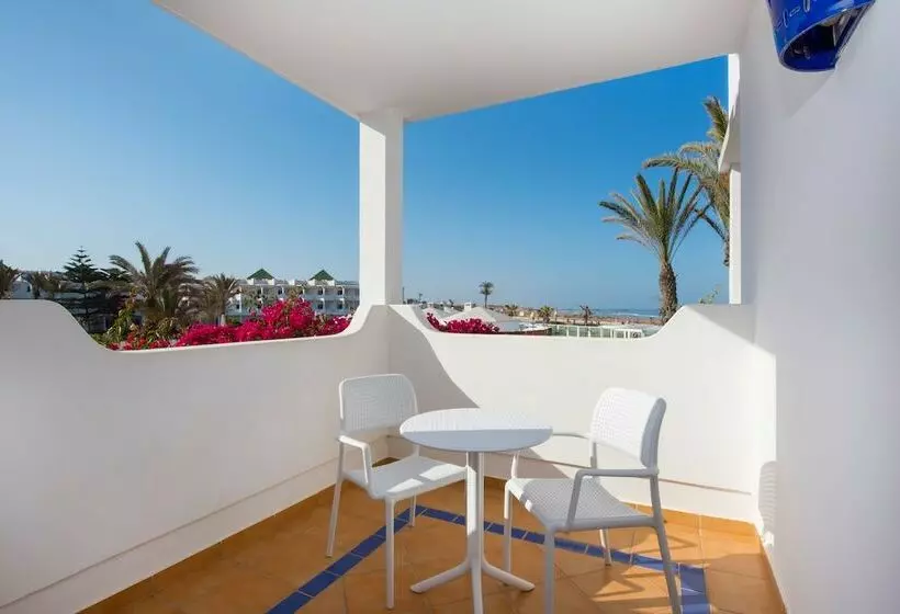 اتاق اساندارد با چشم‌انداز جانبی به دریا, Iberostar Waves Founty Beach - All Inclusive