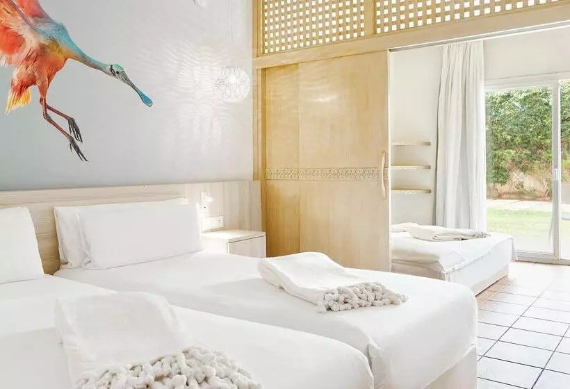 اتاق خانوادگی, Iberostar Waves Founty Beach - All Inclusive