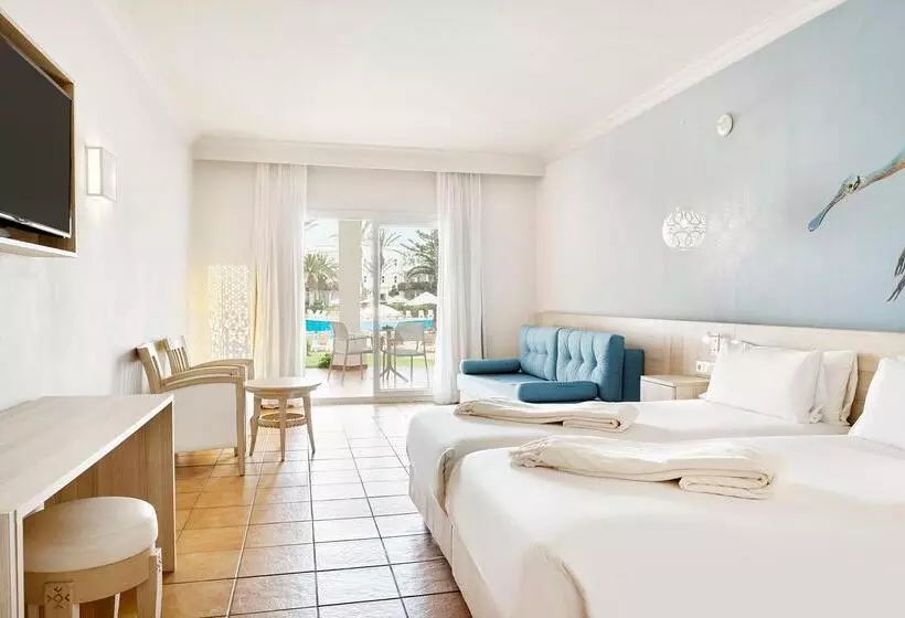 اتاق خانوادگی, Iberostar Waves Founty Beach - All Inclusive