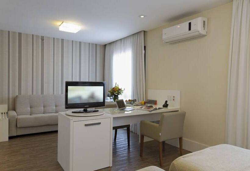 수피리어 룸, Intercity Praia De Belas