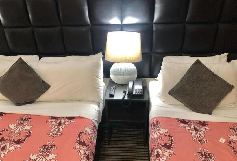 スタンダードルーム, Kings Park