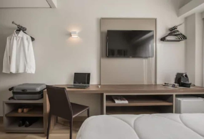 חדר סטנדרט מותאם לאדם עם מוגבלויות, Nacional De Rio Preto  Distributed By Intercity