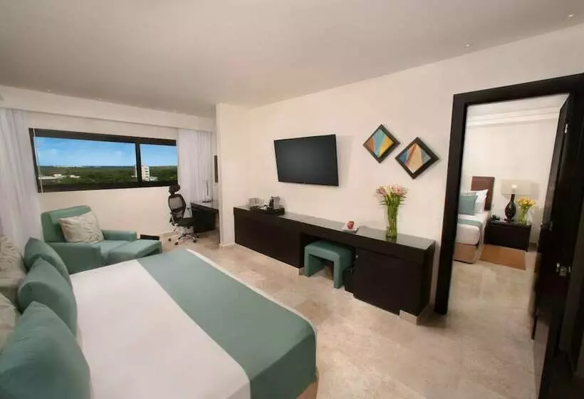 اتاق استاندارد پلاس, Smart Cancun The Urban Oasis