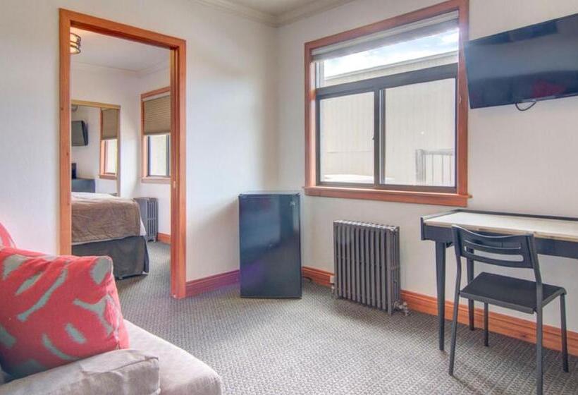 スイート, The Bristol