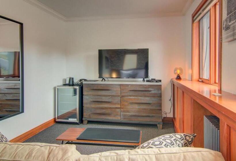 エクゼクティブスイート, The Bristol