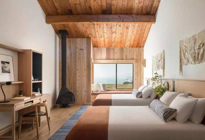 اتاق لوکس, The Sea Ranch Lodge
