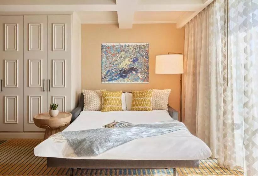 سوئیت جونیور با تخت بزرگ, Viceroy Santa Monica
