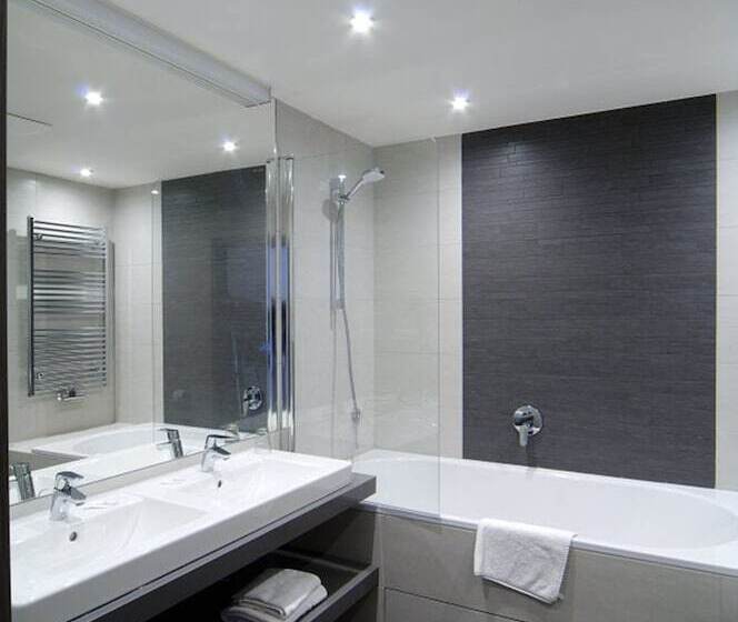 اتاق خانوادگی, Wellness Hotel Step