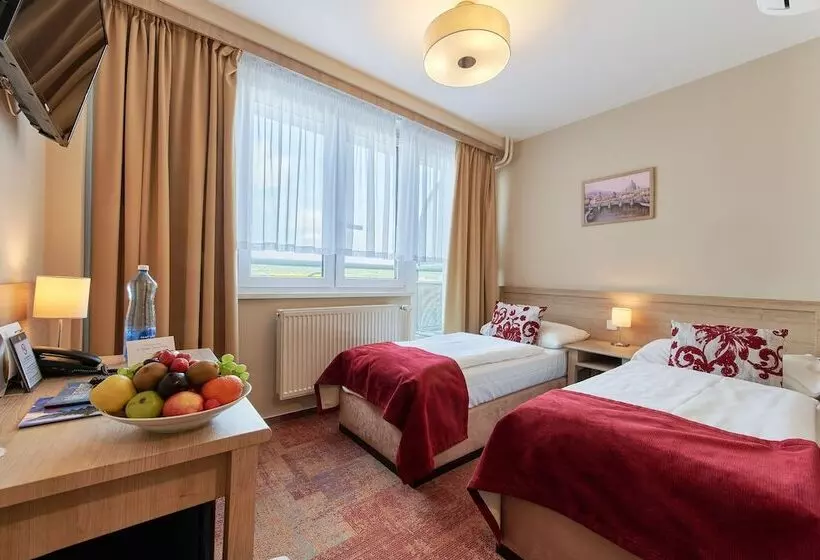اتاق اکونومی, Wellness Hotel Step