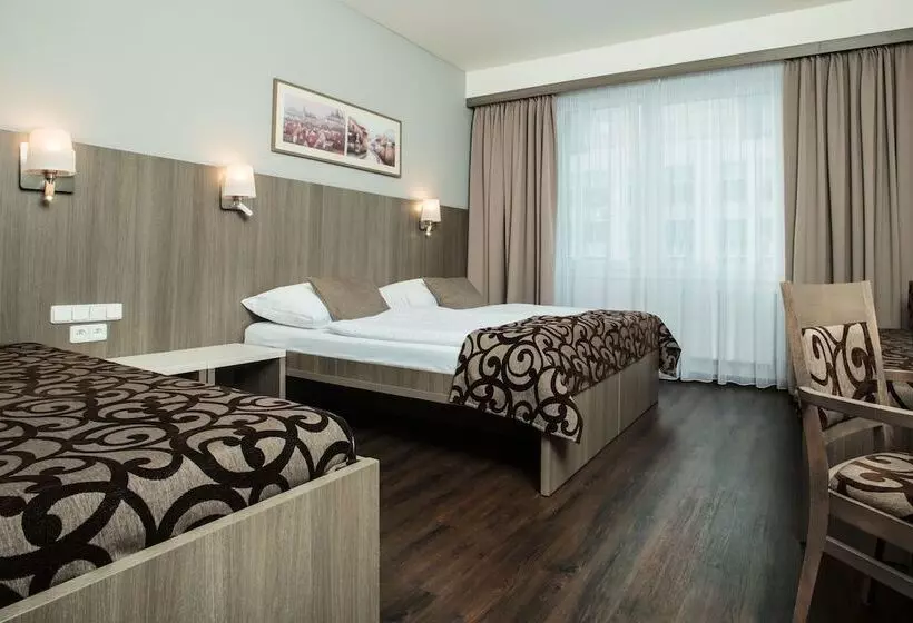 اتاق لوکس سه تخته, Wellness Hotel Step