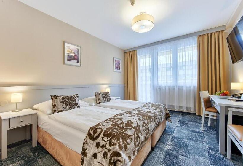 اتاق استاندارد, Wellness Hotel Step   Czech Leading Hotels