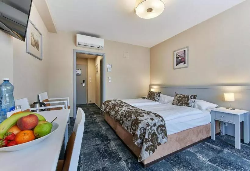 اتاق استاندارد, Wellness Hotel Step
