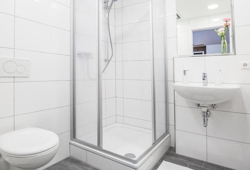 غرفة قياسية فردية, A2 Boarding House Memmingen