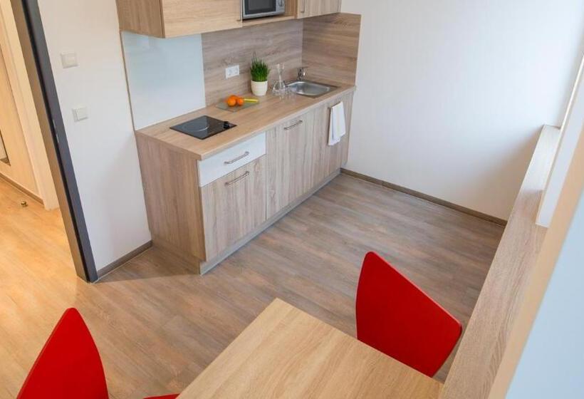 غرفة كلاسيكية ثلاثية, A2 Boarding House Memmingen