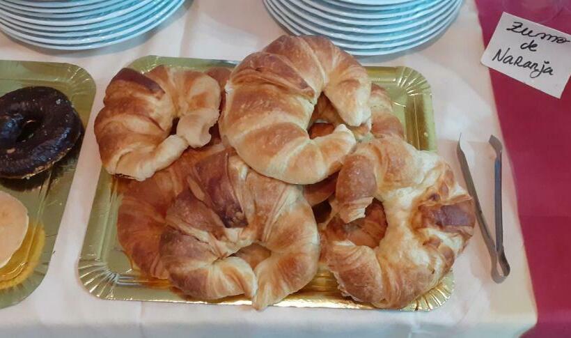 חדר סטנדרט יחיד, Hostal Entrimeña 2