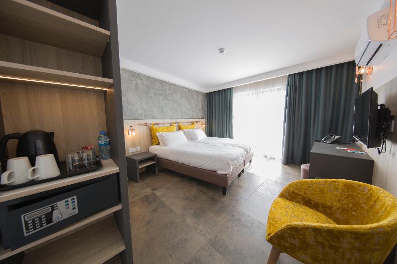 اتاق لوکس با بالکن, Ivy Hotel Adults Only