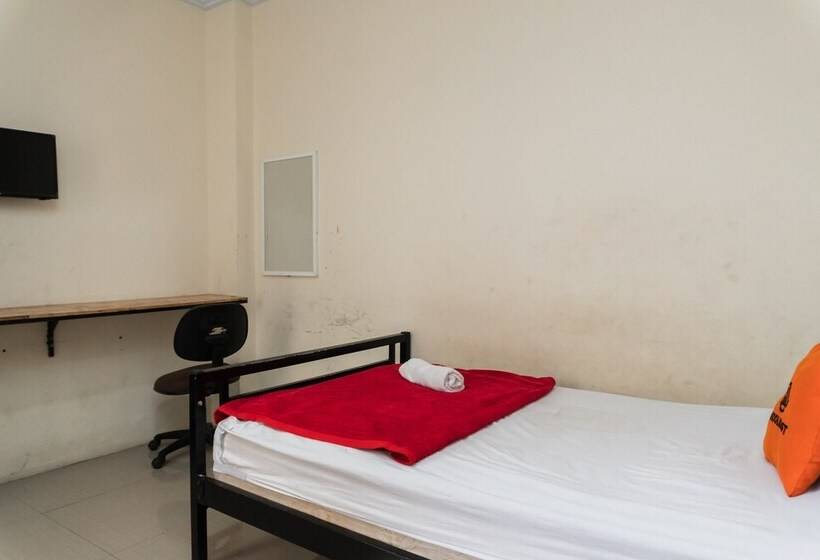 Номер Стандарт Индивидуальный, Koolkost Near State Museum Of North Sumatera Medan