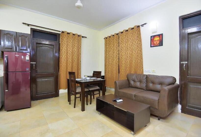 スタンダードスタジオ, Studio Serviced Apartments Near Fortis Hospital