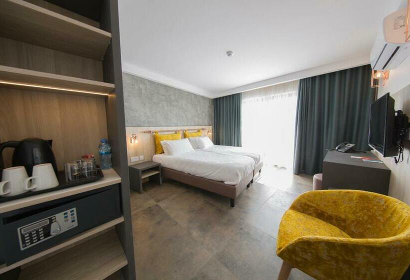 اتاق لوکس با بالکن, Ivy Hotel Adults Only