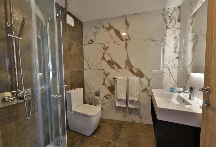 اتاق لوکس با بالکن, Ivy Hotel Adults Only