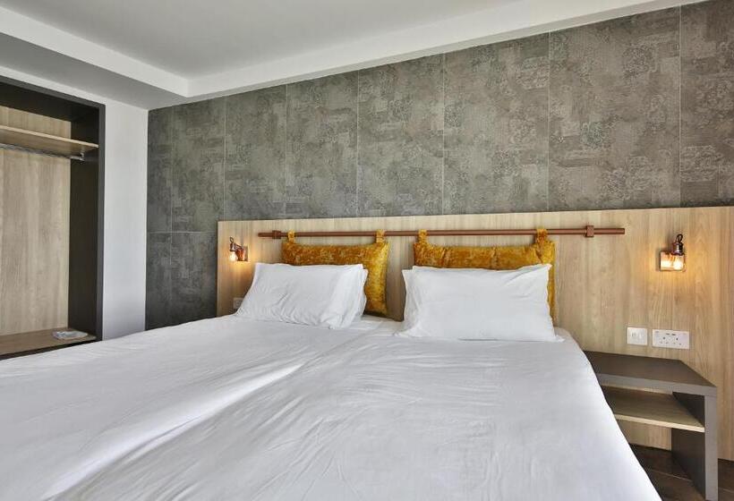 اتاق لوکس با بالکن, Ivy Hotel Adults Only