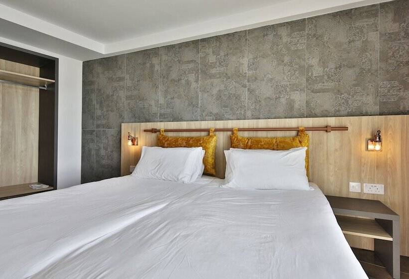 اتاق لوکس با بالکن, Ivy Hotel Adults Only