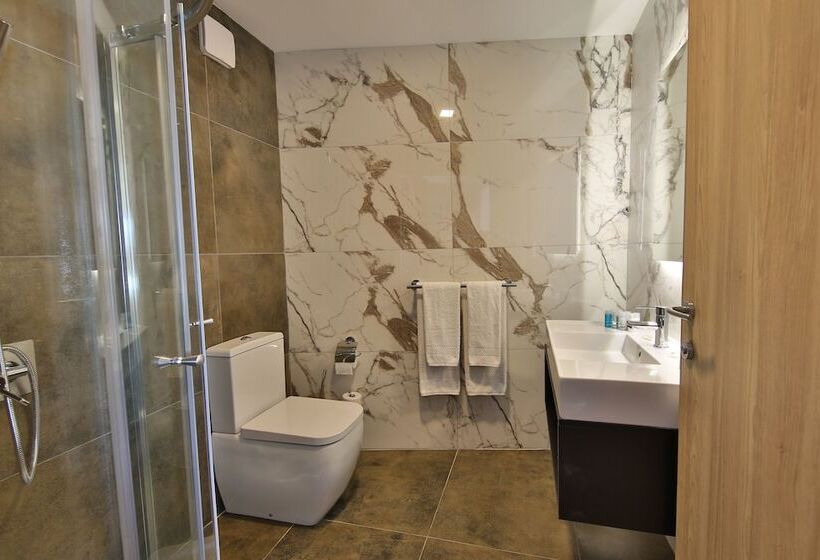 اتاق لوکس با بالکن, Ivy Hotel   Adults Only