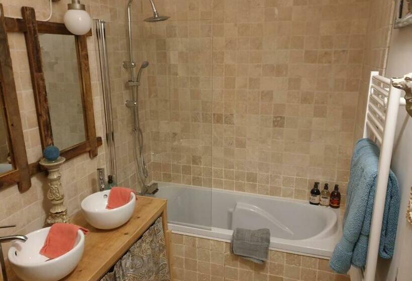 غرفة ديلوكس, Le Clos Soleilhan