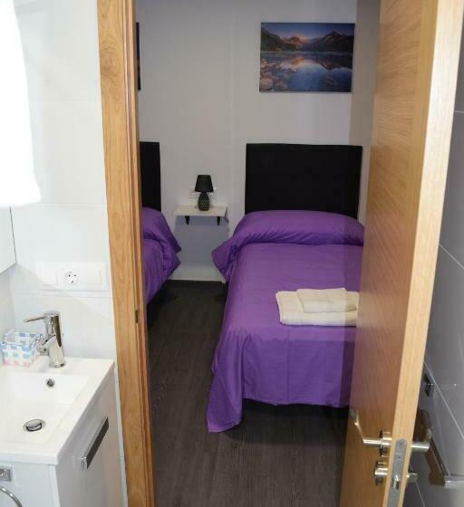 اتاق استاندارد, Pension Tasaga