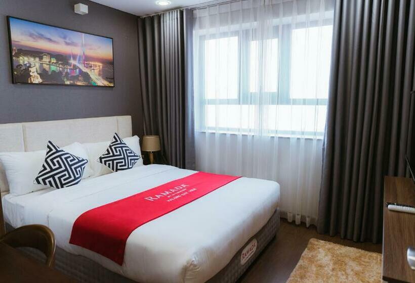 سوئیت دلوکس 2 خوابه, Ramada Hotel & Suites By Wyndham Halong Bay View