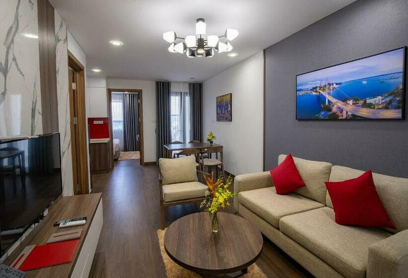 سوئیت دلوکس 2 خوابه, Ramada Hotel & Suites By Wyndham Halong Bay View