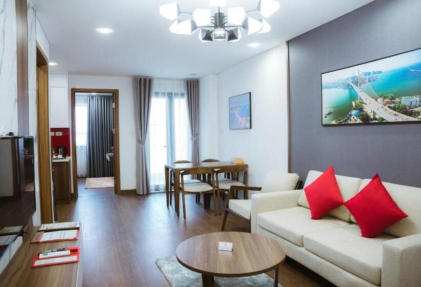 سوییت سوپریور, Ramada Hotel & Suites By Wyndham Halong Bay View