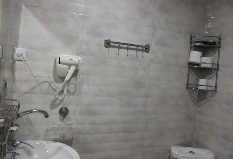 آپارتمان 1 خوابه همکف, Dino Paradise