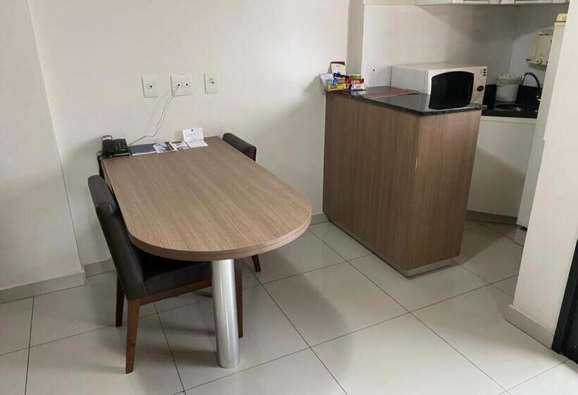 آپارتمان 1 خوابه, Edificio Crystal Place Ap1405