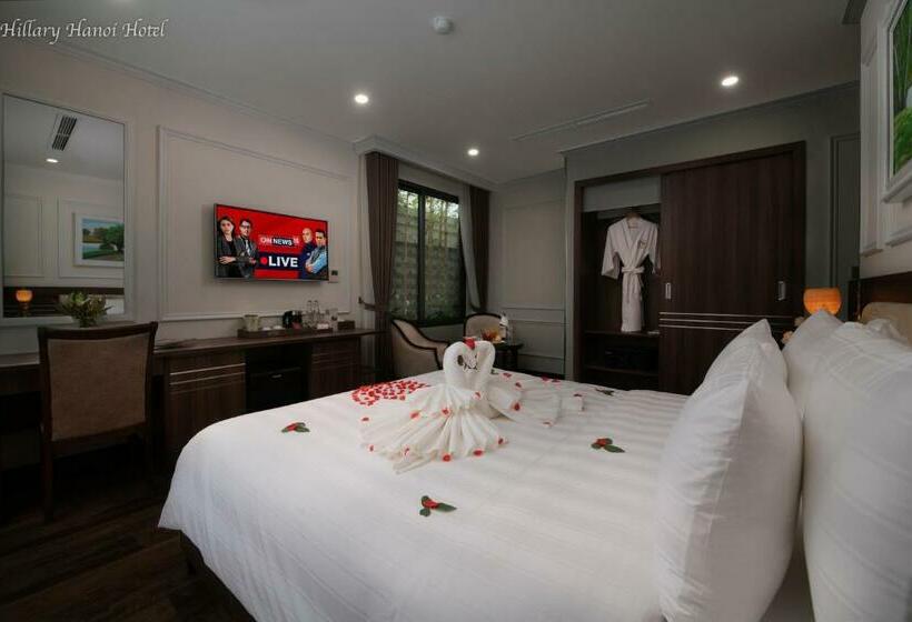 اتاق لوکس با چشم‌انداز شهر, Hillary Hanoi