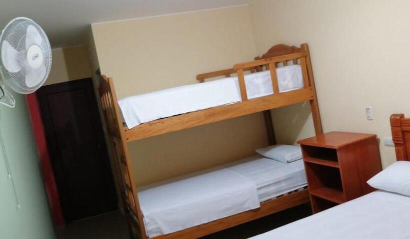 4 Bett Standardzimmer, Internacional En Atacames