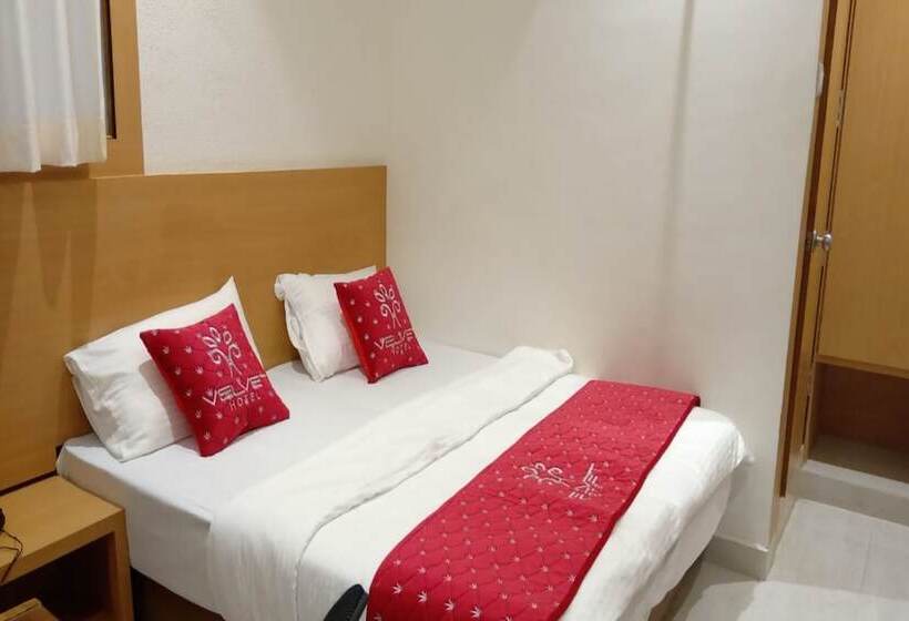 デラックスルーム, Velvet