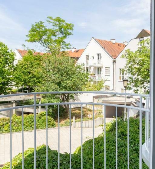발코니가 있는 스위트, Limehome Garching Bei München