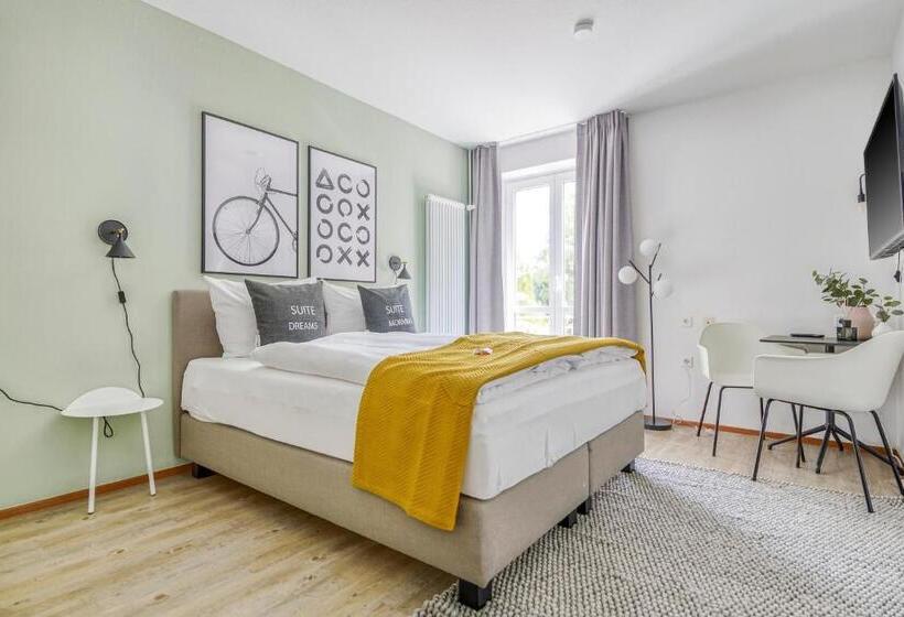 سوئیت با بالکن, Limehome Garching Bei München