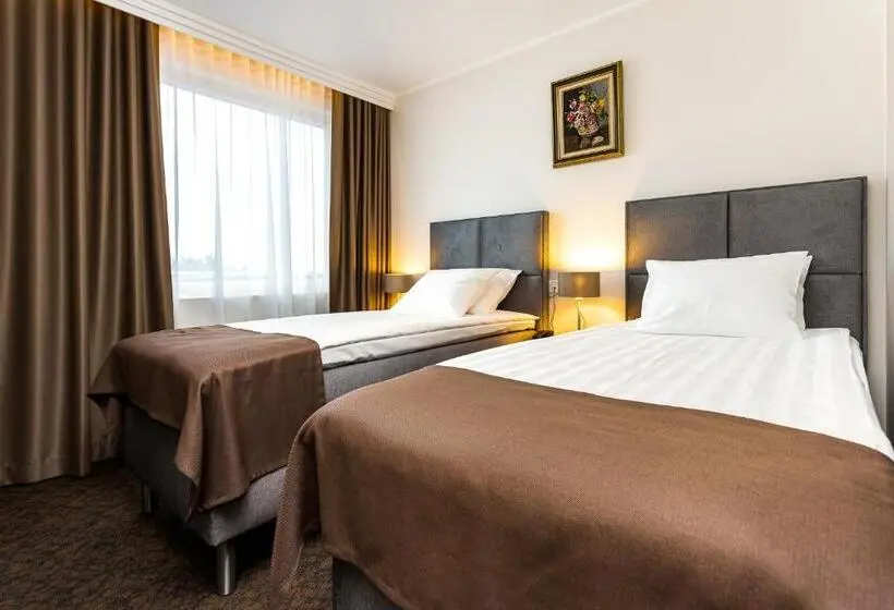 اتاق استاندارد, Adoryal Hotell
