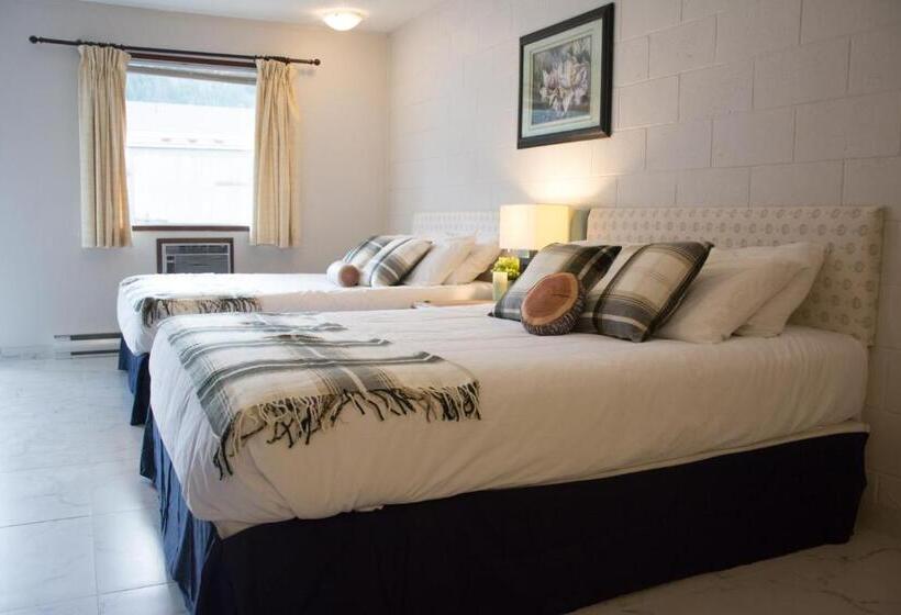 Номер Deluxe, Christina Lake Motel And Rv Park
