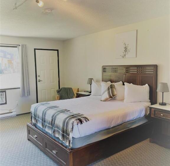 חדר סטנדרט, Christina Lake Motel And Rv Park