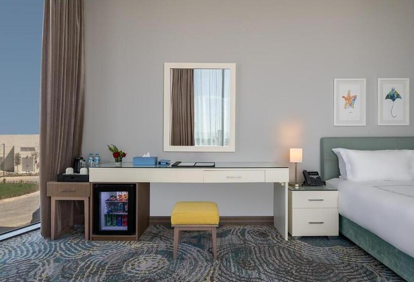 اتاق لوکس با چشمانداز استخر, Crystal Inn Hotel El Alamein