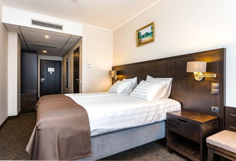 اتاق استاندارد, Adoryal Hotell