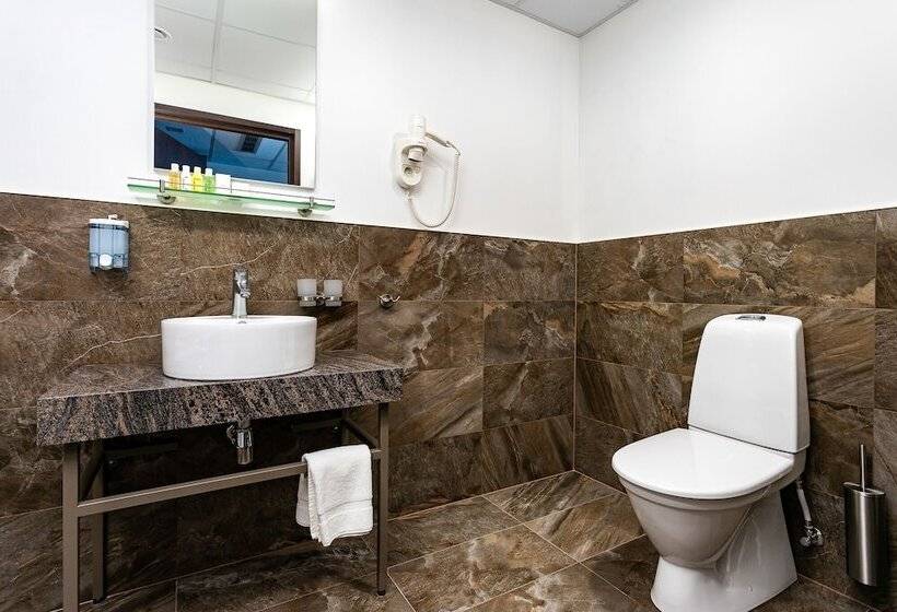 اتاق استاندارد, Adoryal Hotell