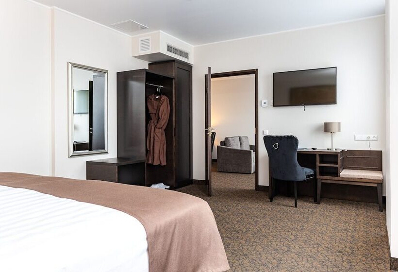 اتاق استاندارد, Adoryal Hotell