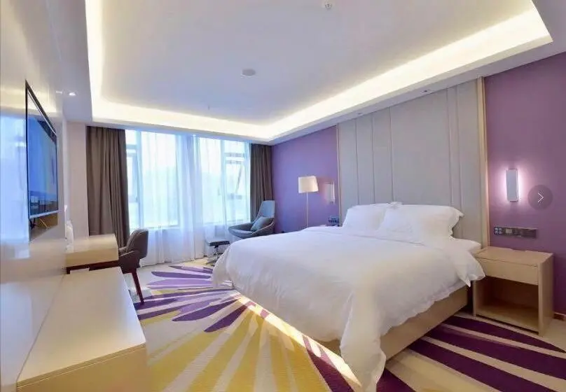 キングサイズベッドのデラックスルーム, Lavande Hotel Mianyang Santai North Passenger Transport Center Binjiang Park