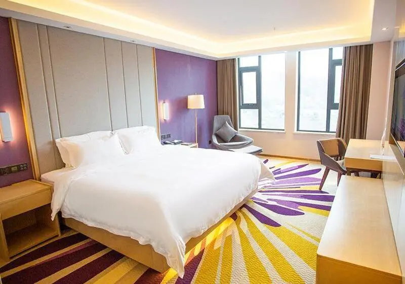 キングサイズベッドのスタンダードルーム, Lavande Hotel Mianyang Santai North Passenger Transport Center Binjiang Park