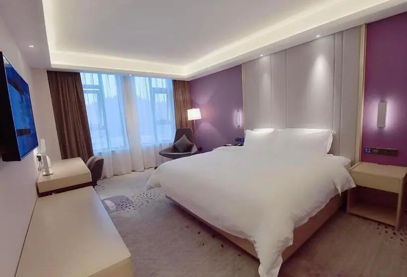 キングサイズベッドのスタンダードルーム, Lavande Hotel Mianyang Santai North Passenger Transport Center Binjiang Park