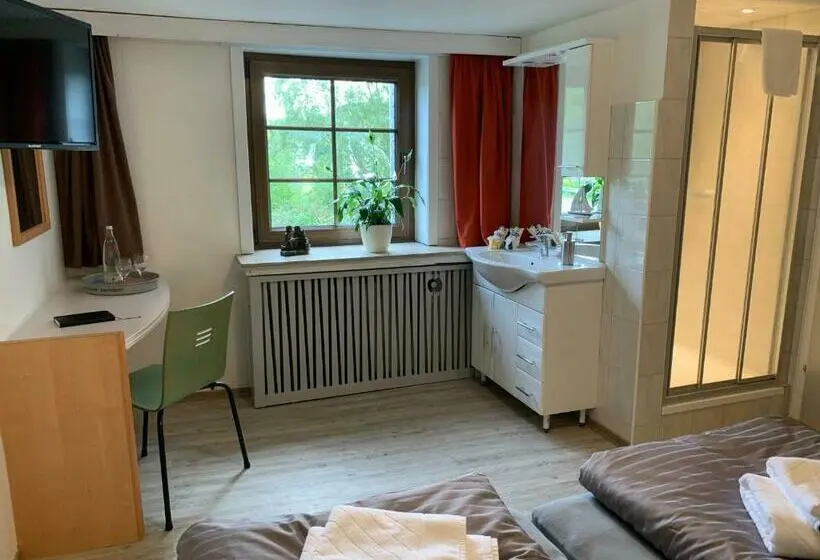エコノミールーム, Ruhrpottpension Am Stöter
